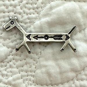 Small Indian design pin!